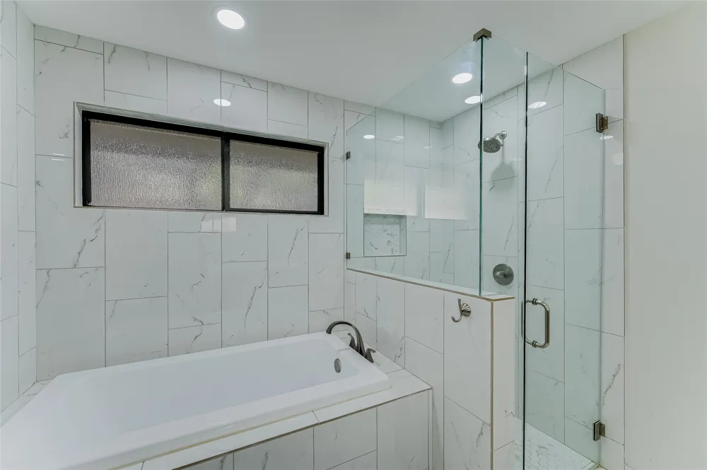 7704 Bramblewood Circle Austin, TX 78731