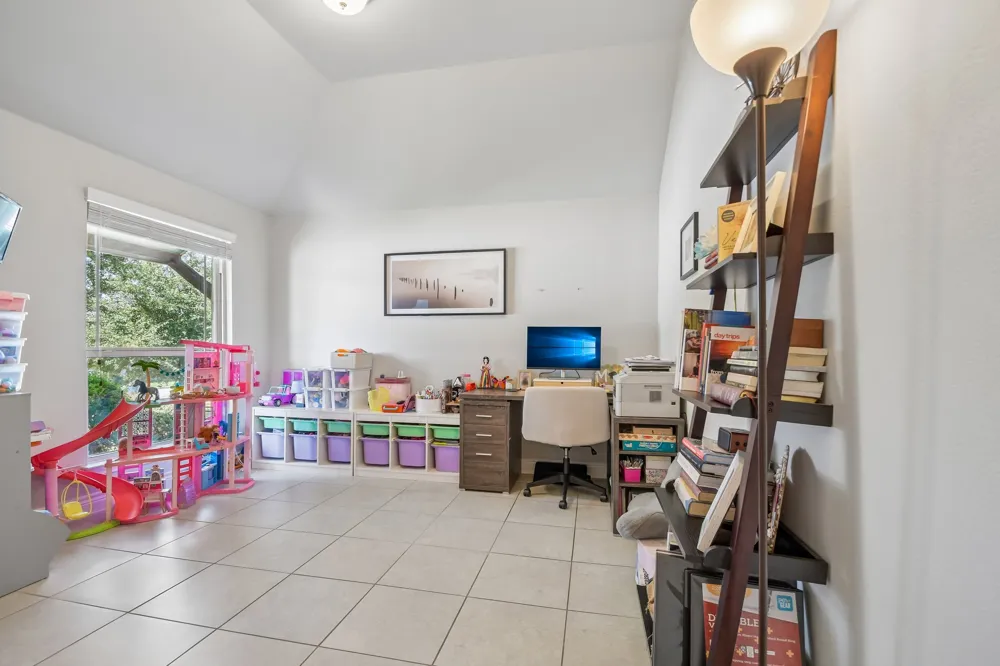 417 Kirkhill Street Hutto, TX 78634