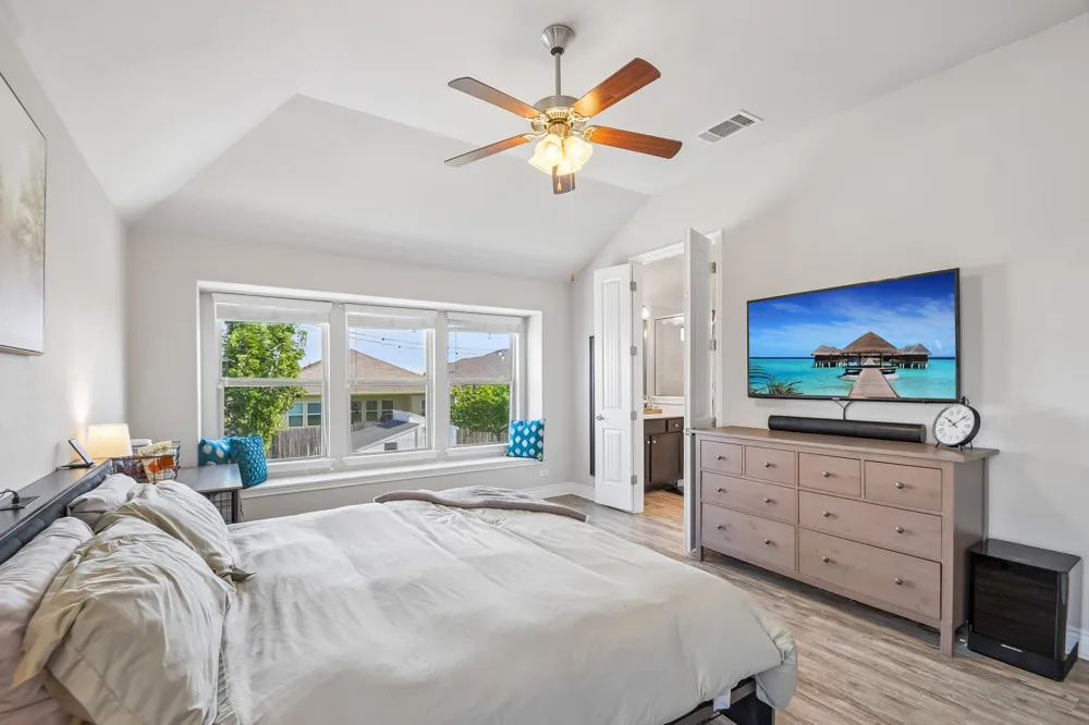 417 Kirkhill Street Hutto, TX 78634