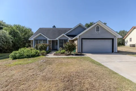 703 Post Oak Circle