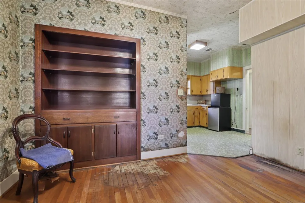 514 S Main Street Lockhart, TX 78644