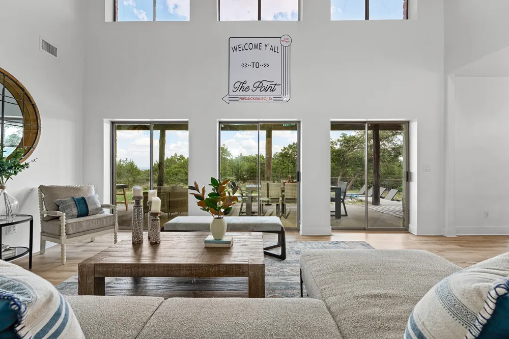 117 Point Road Fredericksburg, TX 78624
