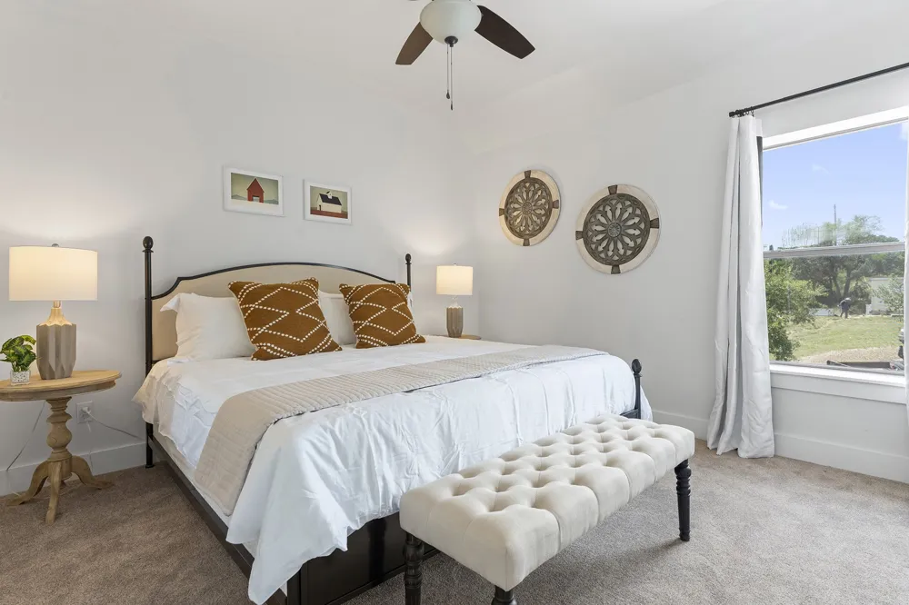 117 Point Road Fredericksburg, TX 78624