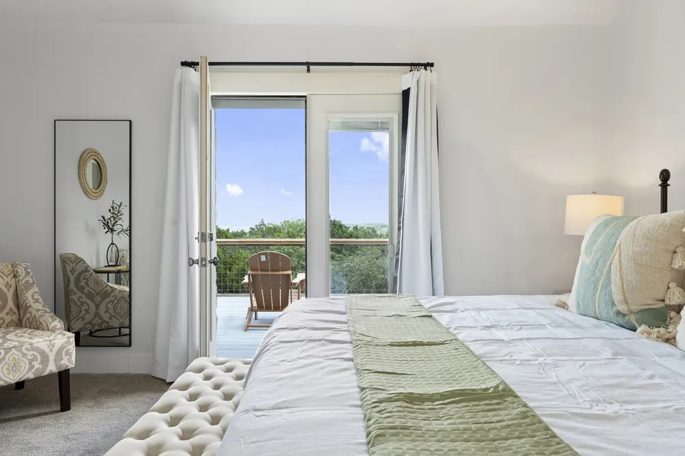 117 Point Road Fredericksburg, TX 78624
