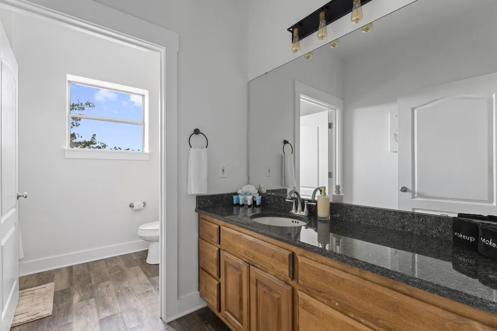 117 Point Road Fredericksburg, TX 78624