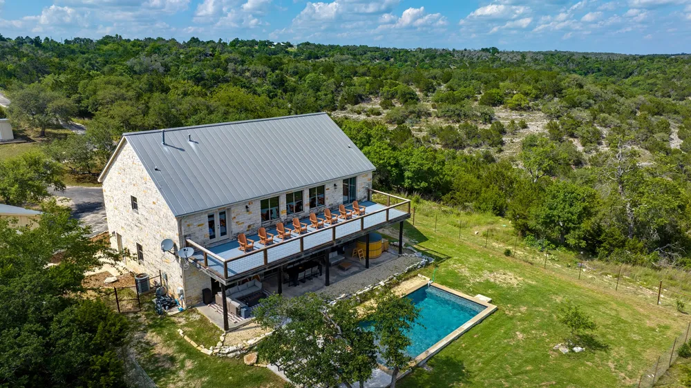 117 Point Road Fredericksburg, TX 78624