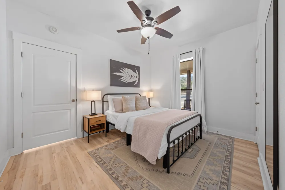 117 Point Road Fredericksburg, TX 78624
