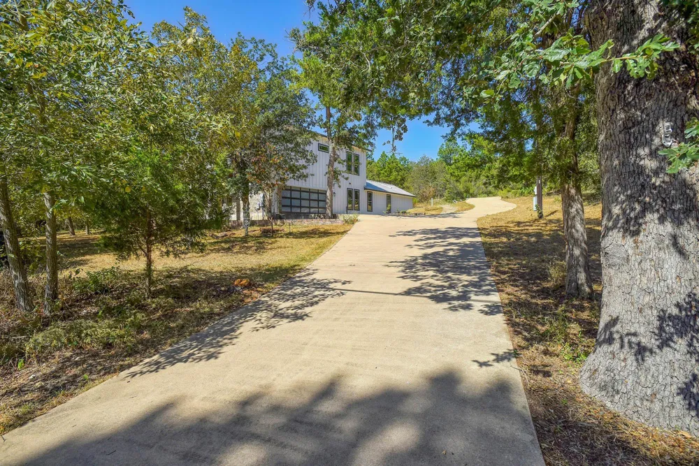316 Tall Forest Drive Bastrop, TX 78602