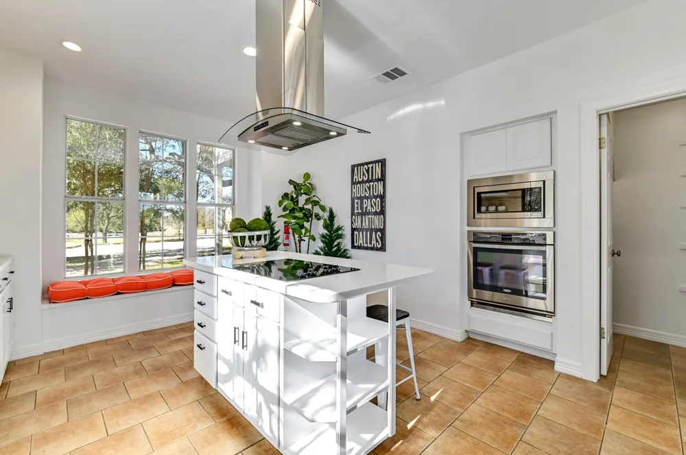 209 Peabody Place Dripping Springs, TX 78620