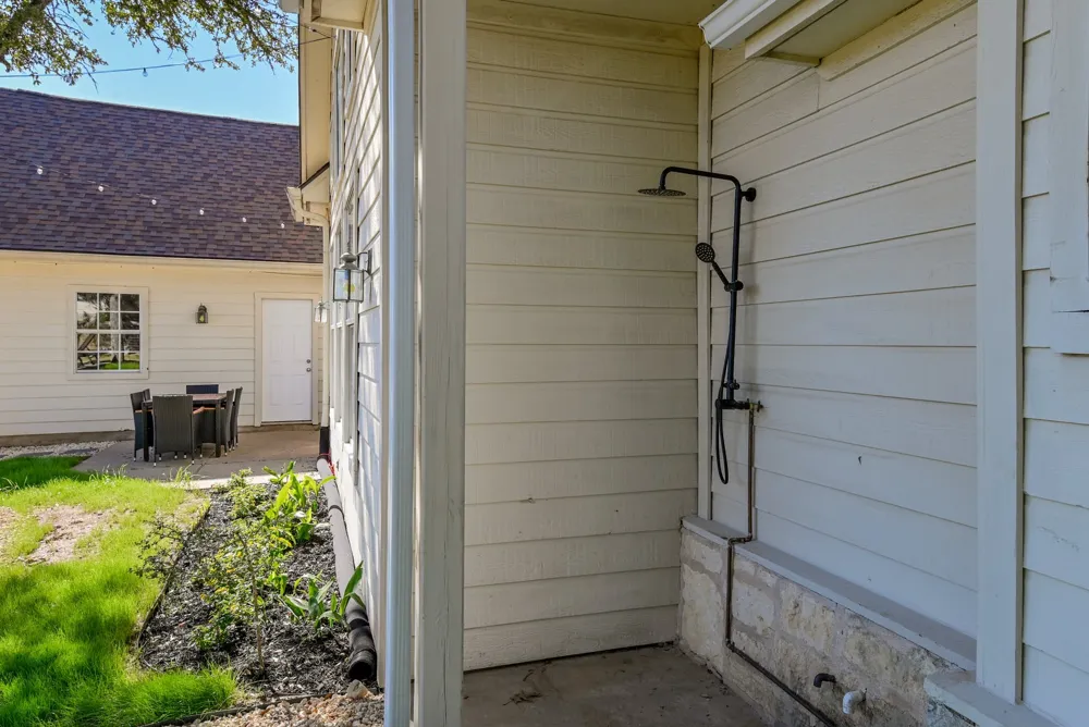 209 Peabody Place Dripping Springs, TX 78620
