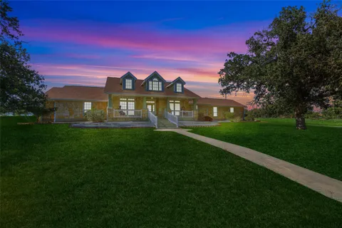 157 Kurt Kramer Road