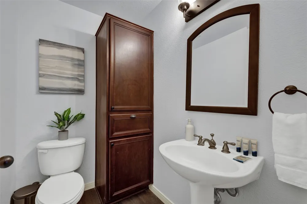 157 Kurt Kramer Road Fredericksburg, TX 78624
