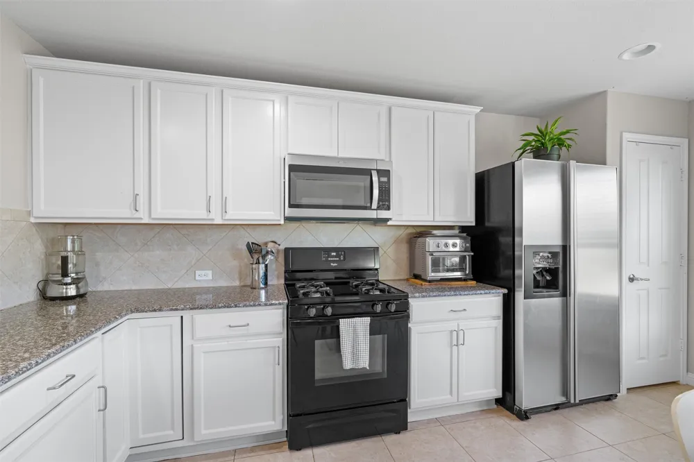 323 Salado Creek Lane Georgetown, TX 78633