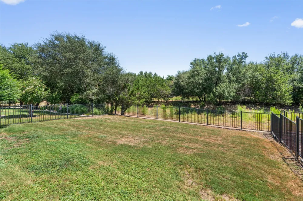323 Salado Creek Lane Georgetown, TX 78633