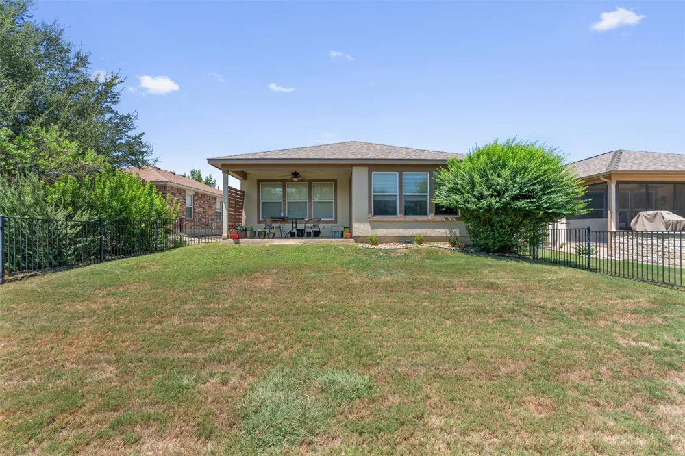 323 Salado Creek Lane Georgetown, TX 78633