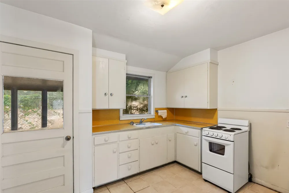 436 Lakeview Boulevard New Braunfels, TX 78130