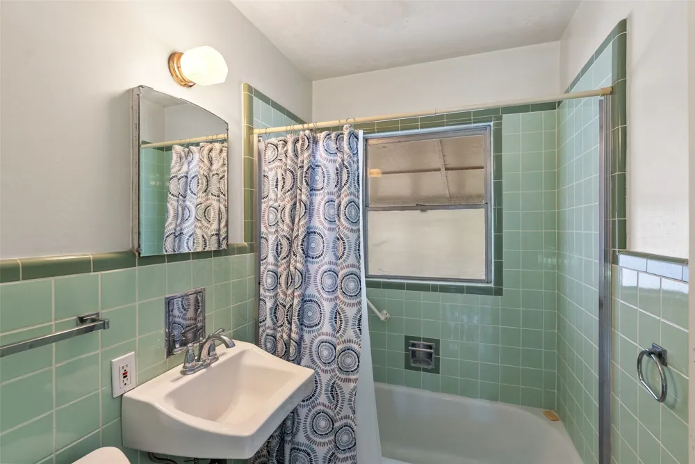 436 Lakeview Boulevard New Braunfels, TX 78130