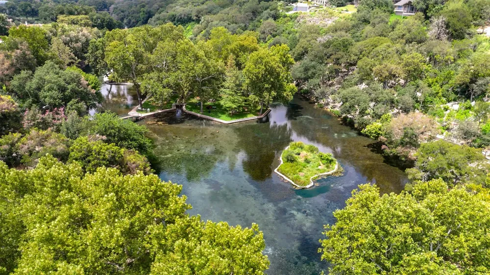 436 Lakeview Boulevard New Braunfels, TX 78130
