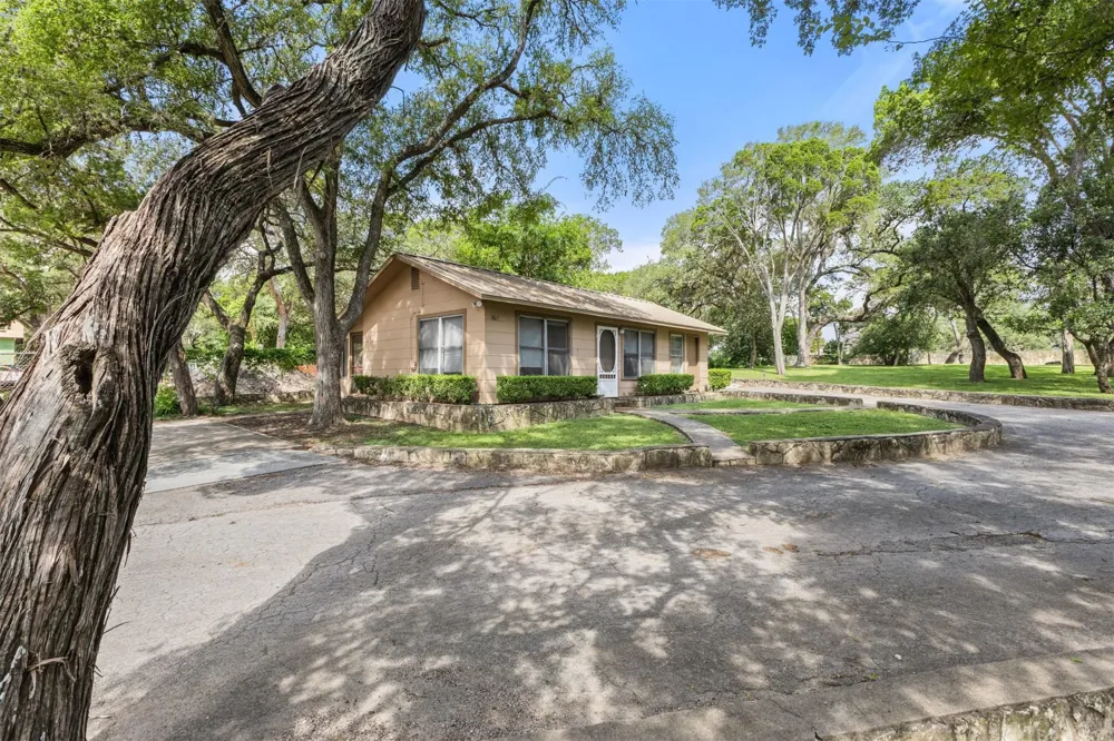436 Lakeview Boulevard New Braunfels, TX 78130