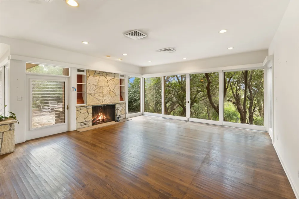 436 Lakeview Boulevard New Braunfels, TX 78130