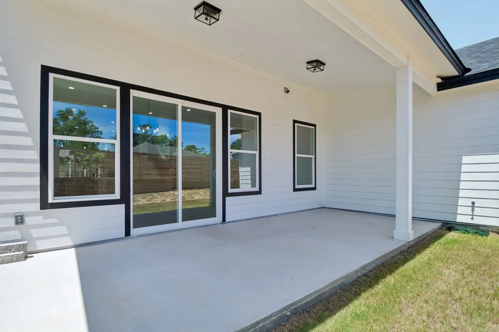 127 Kukui Court Bastrop, TX 78602