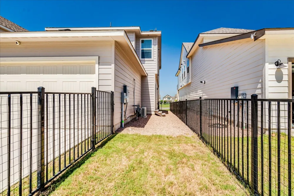 269 Star Mountain Lane Dripping Springs, TX 78620