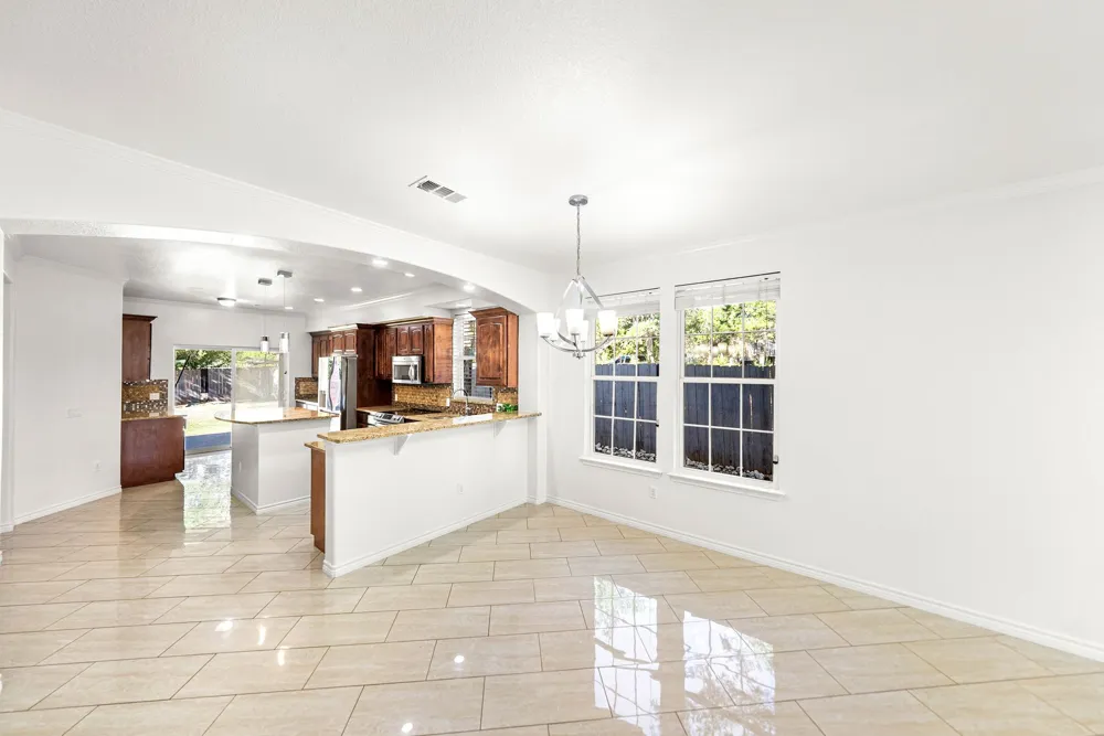 263 Indian Oak Drive Bastrop, TX 78602