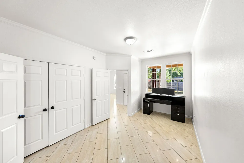 263 Indian Oak Drive Bastrop, TX 78602