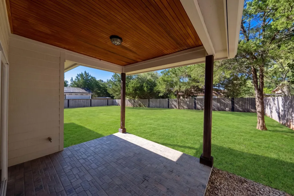 263 Indian Oak Drive Bastrop, TX 78602