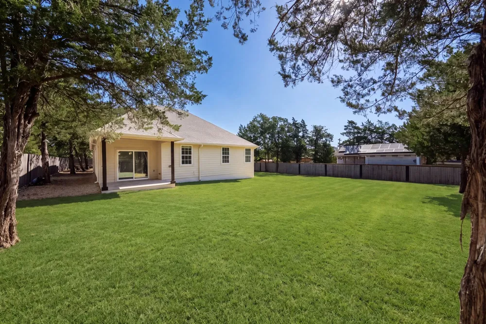263 Indian Oak Drive Bastrop, TX 78602