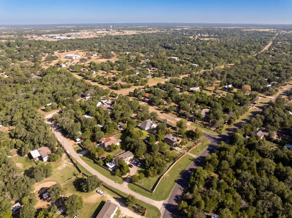 263 Indian Oak Drive Bastrop, TX 78602