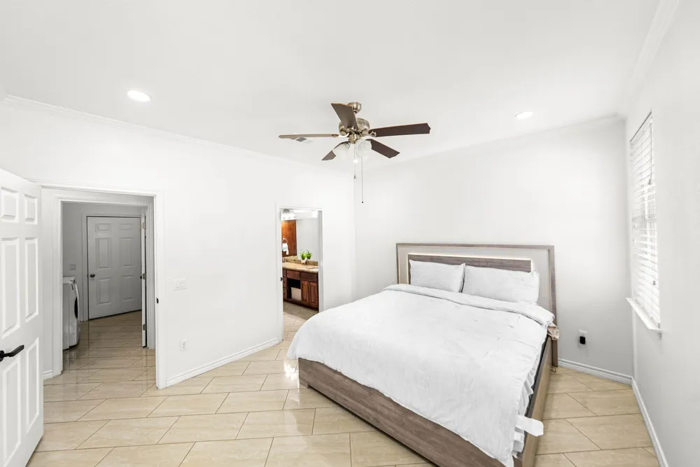 263 Indian Oak Drive Bastrop, TX 78602