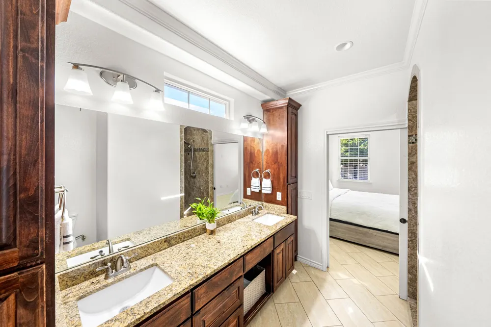 263 Indian Oak Drive Bastrop, TX 78602