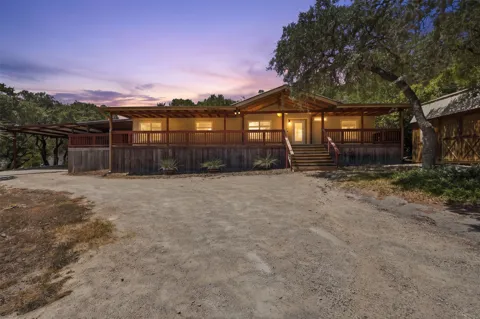 833 Nelson Drive
