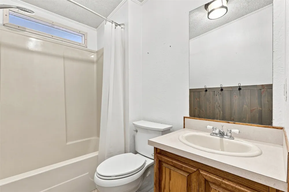 833 Nelson Drive Canyon Lake, TX 78133