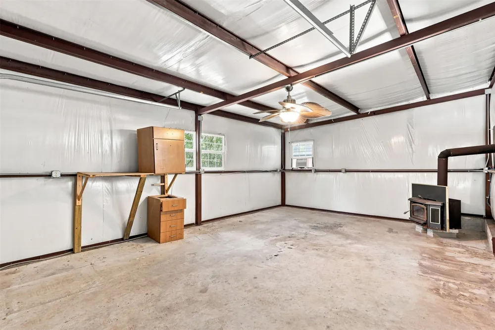 833 Nelson Drive Canyon Lake, TX 78133