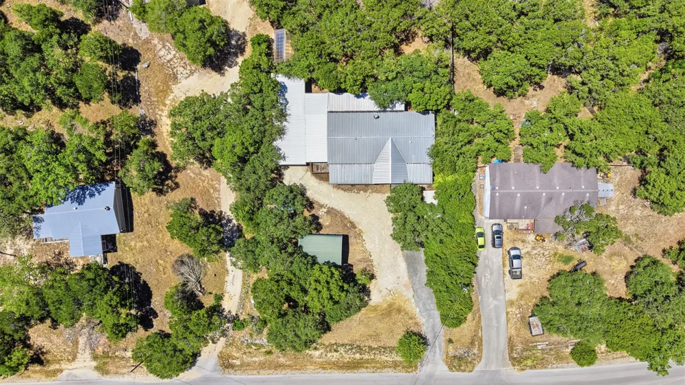 833 Nelson Drive Canyon Lake, TX 78133