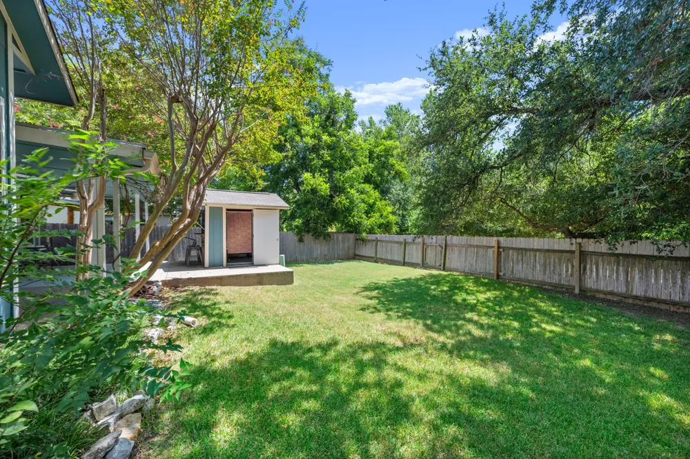 14806 Yellowleaf Trail Austin, TX 78728