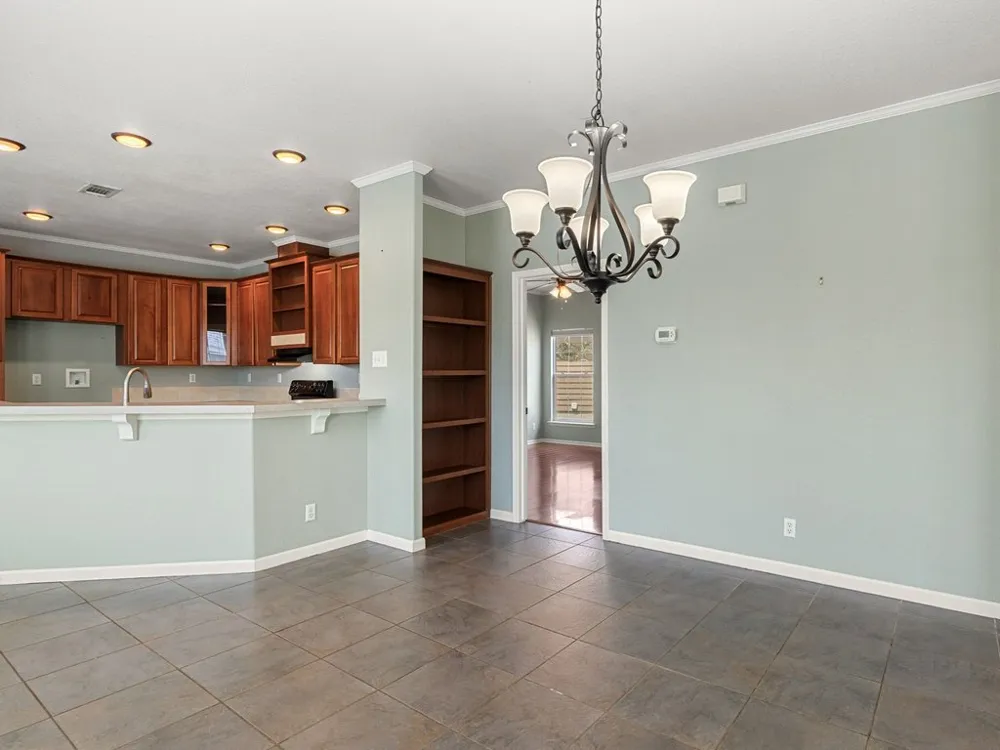 254 Heatherwood Drive #15 Driftwood, TX 78619