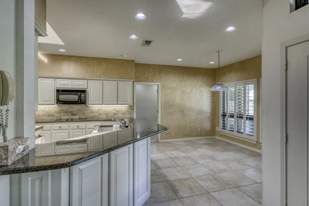 103 Southern Spur Horseshoe Bay, TX 78657