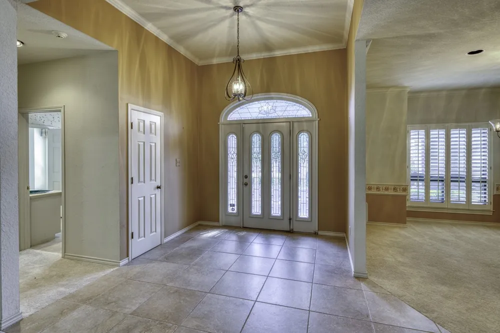 103 Southern Spur Horseshoe Bay, TX 78657