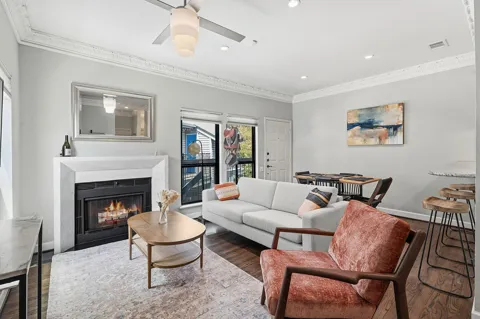 802 S 1st Street #202
