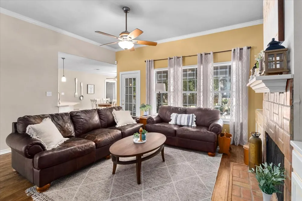 202 Treetop Way Buda, TX 78610