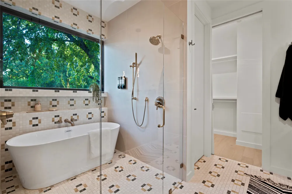 2816 Garwood Street #1 Austin, TX 78702