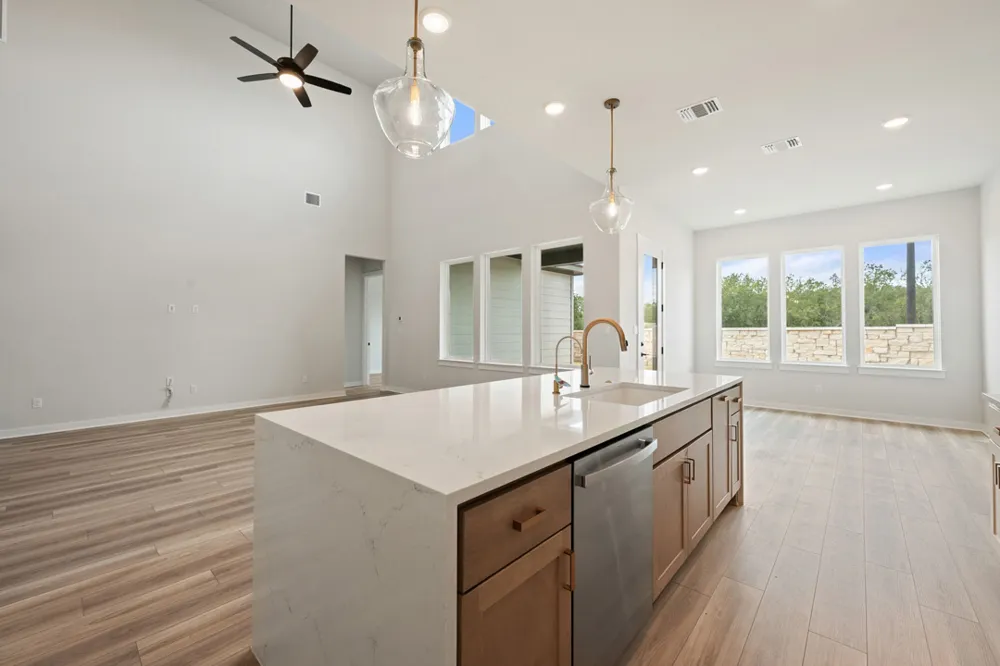 10720 Worth Lane Manor, TX 78653