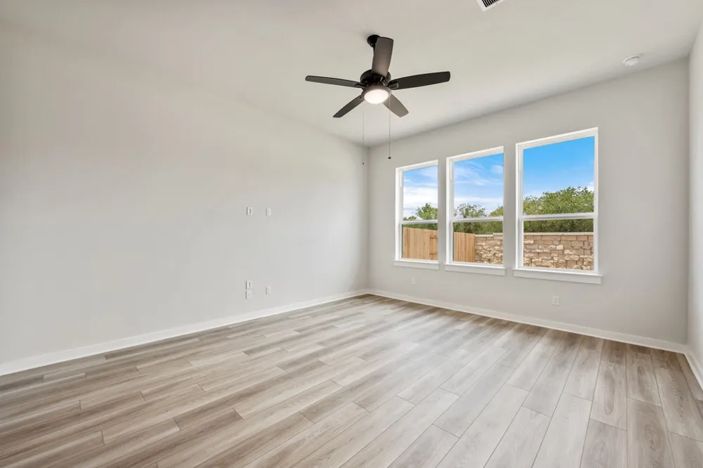 10720 Worth Lane Manor, TX 78653