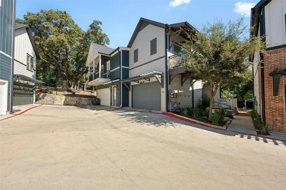 3809 Valley View Road #19 Austin, TX 78704