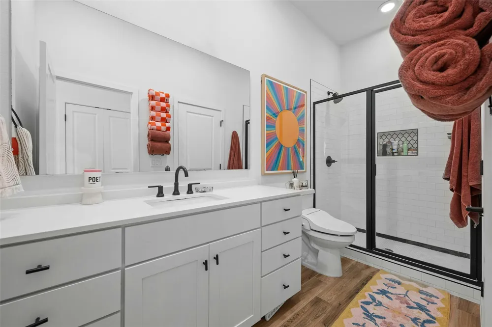 3809 Valley View Road #19 Austin, TX 78704