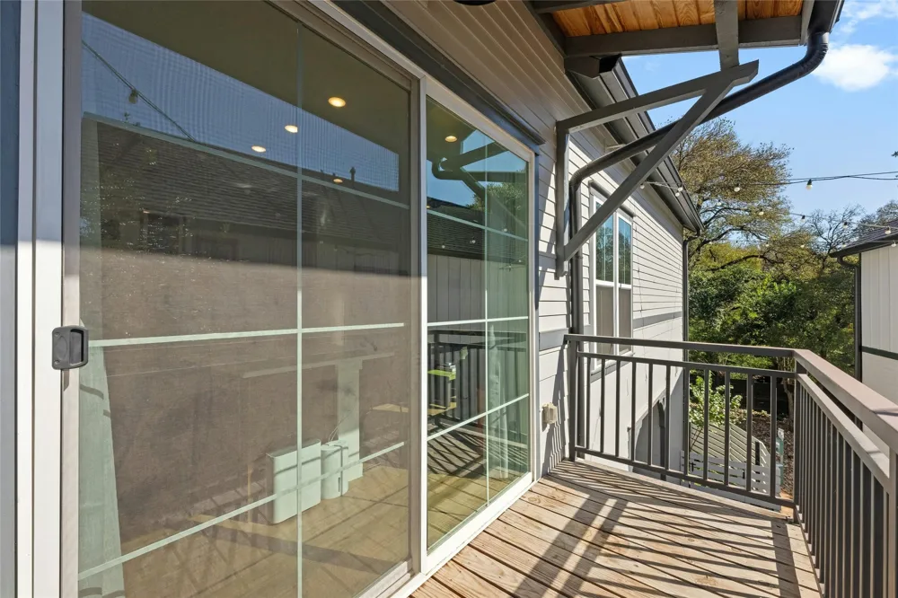 3809 Valley View Road #19 Austin, TX 78704