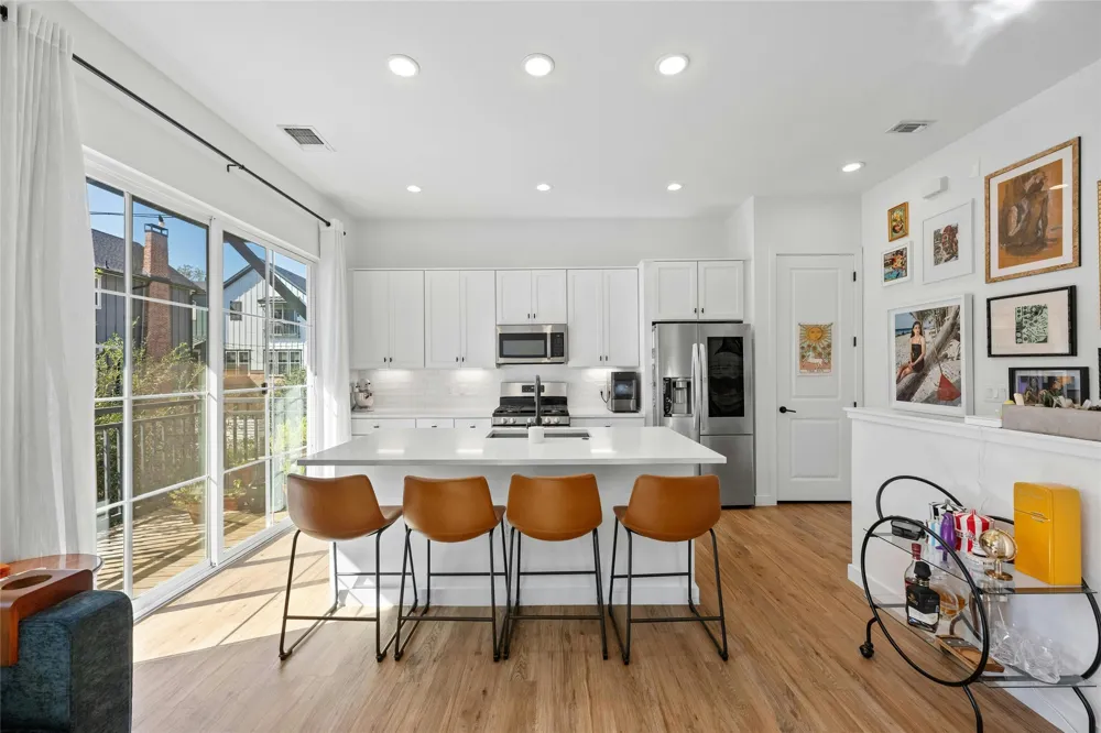 3809 Valley View Road #19 Austin, TX 78704